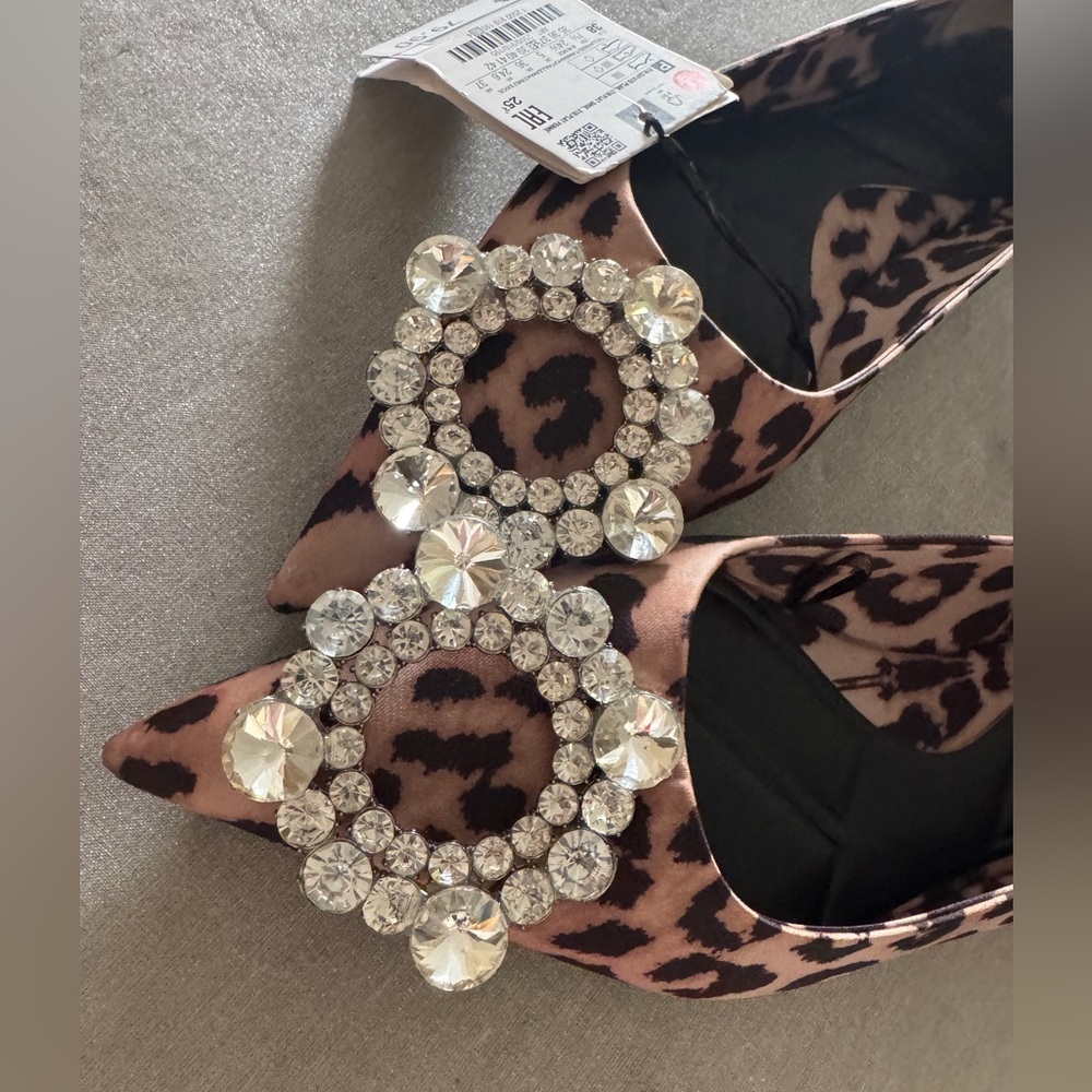 Zara Leopard Print Pointed Flats with Crystal Circle Buckle - Picture 3 of 3